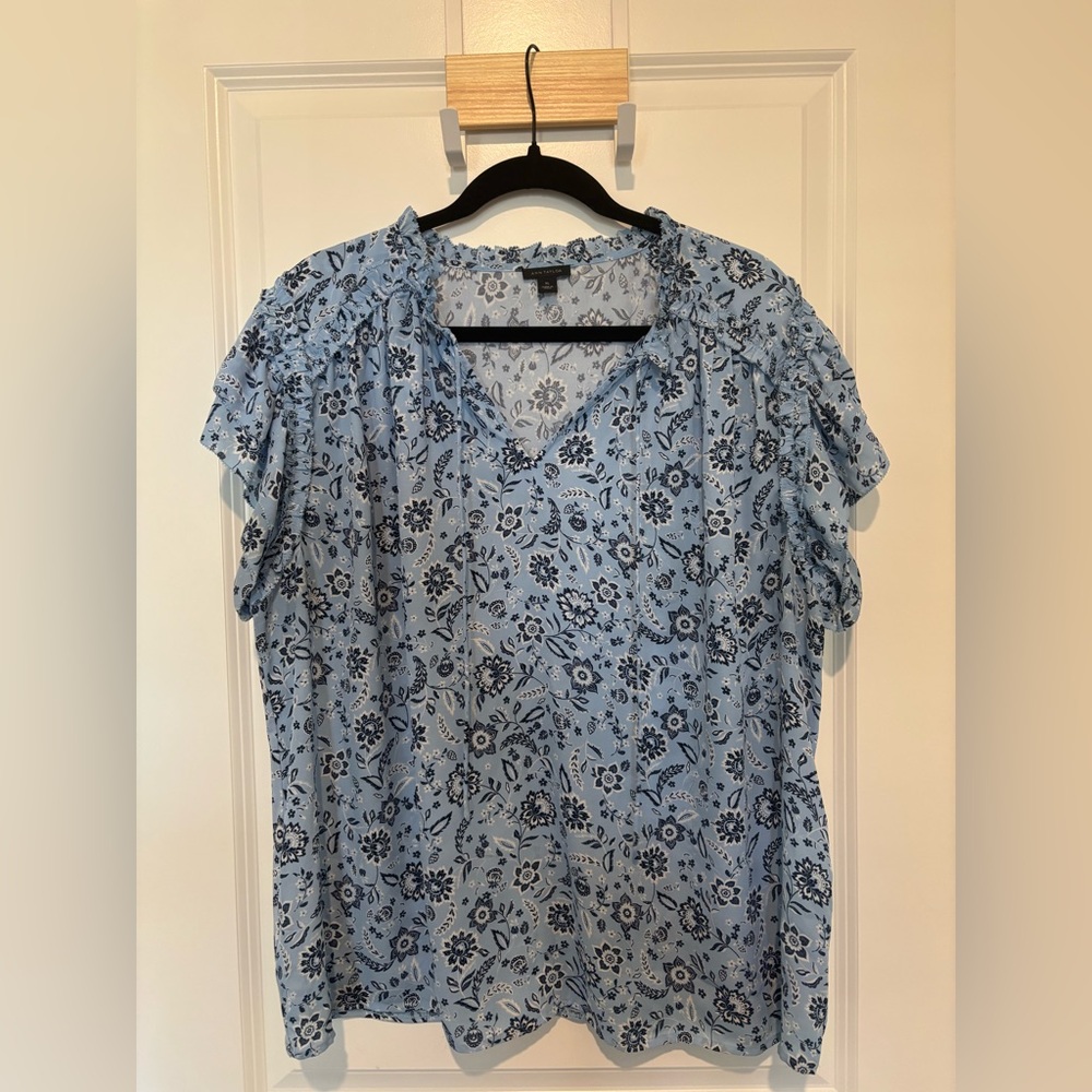 Ann Taylor blouse XL